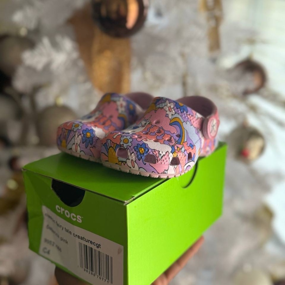 Crocs Kids' Fantasy Tale Clogs - Pink